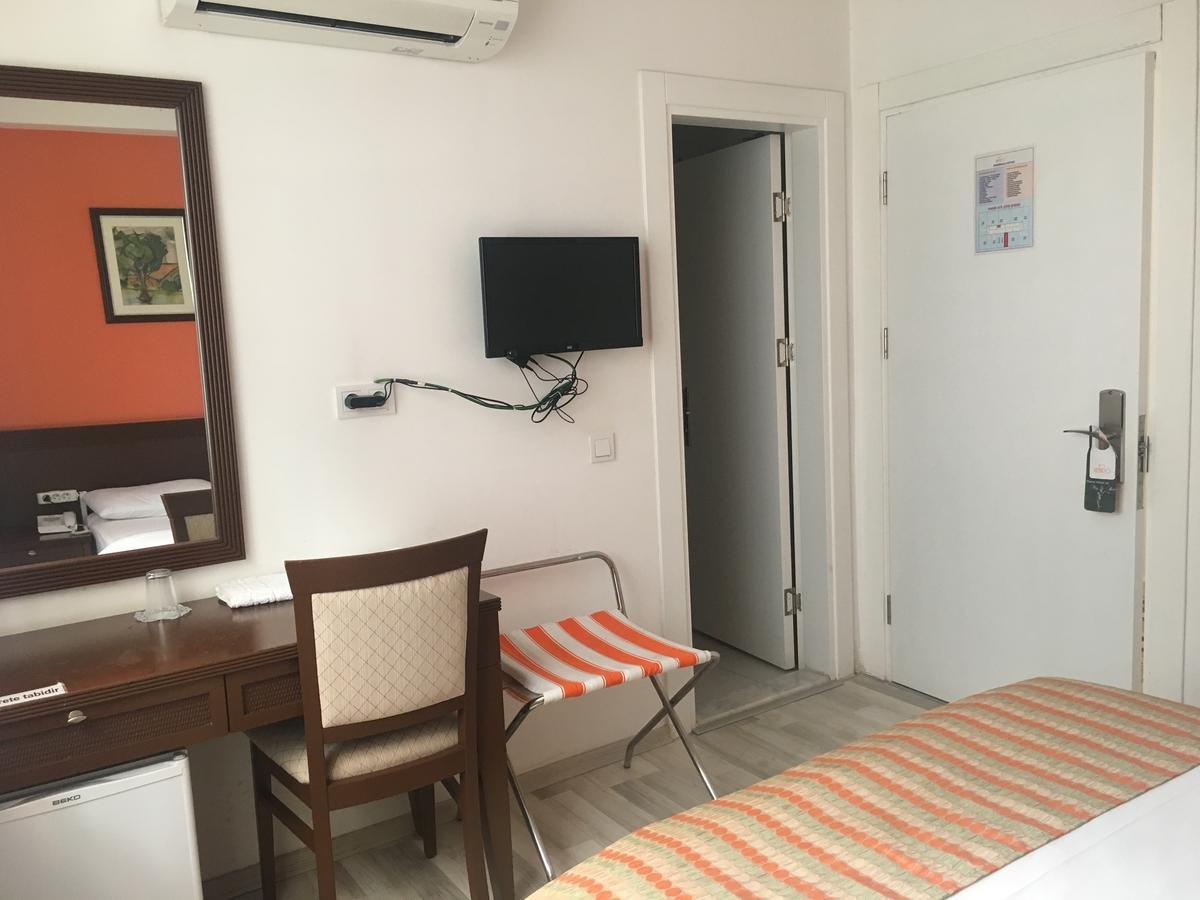 Mutado Hotel Antalya Buitenkant foto